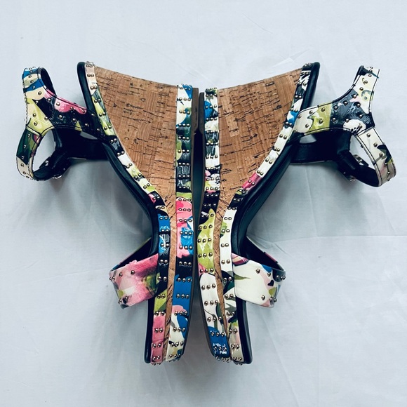 Limelight Women's Multicolor Strappy Sandals - Picture 2 of 5